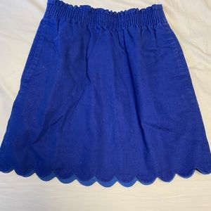 SCALLOPED MINI SKIRT